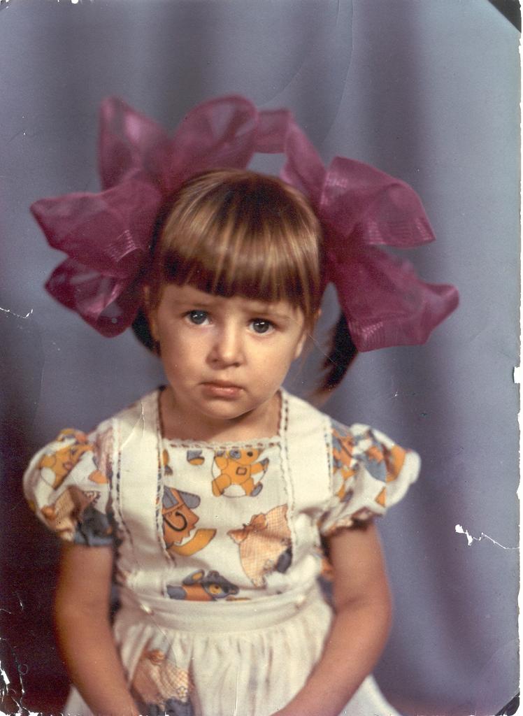 Маленька я =)