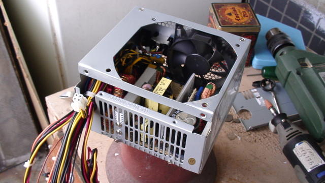 Блок питания в сборе