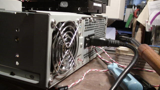 Передняя панель