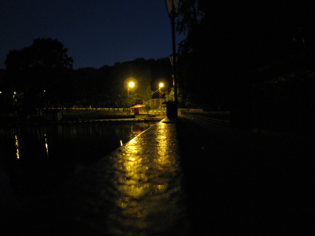 Ночное озеро
